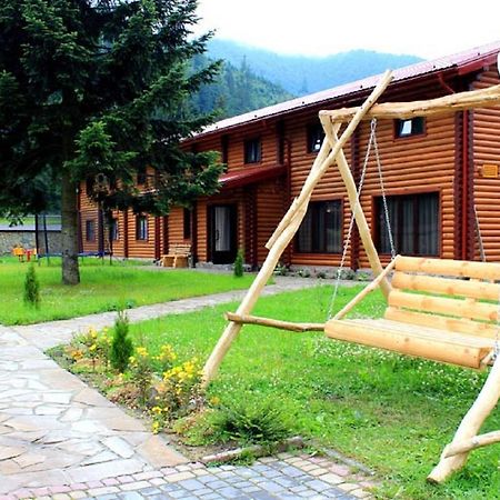 Sokolyne Gnizdo Hotel Korostov Buitenkant foto
