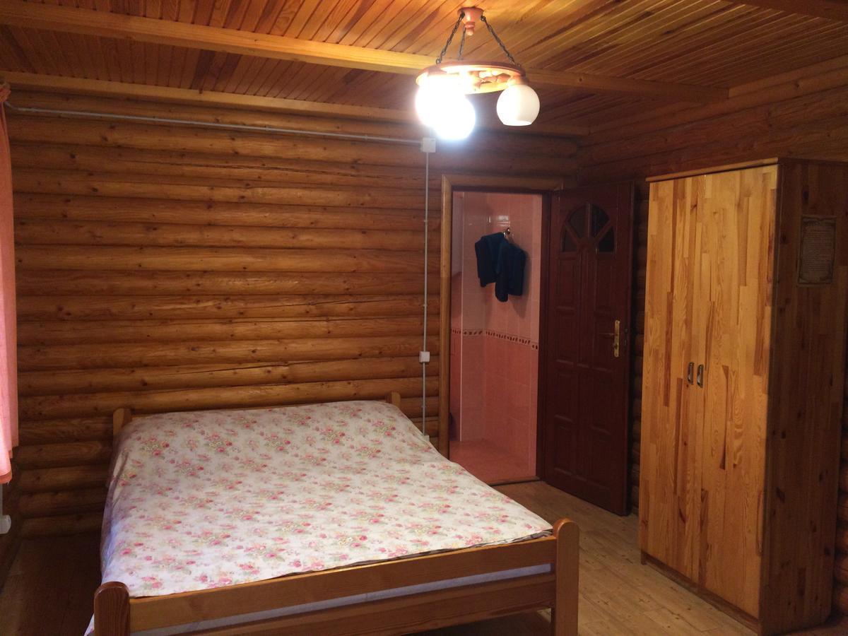 Sokolyne Gnizdo Hotel Korostov Buitenkant foto